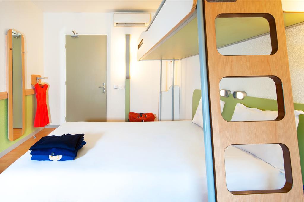 Ibis Budget Orleans Nord Saran Bagian luar foto